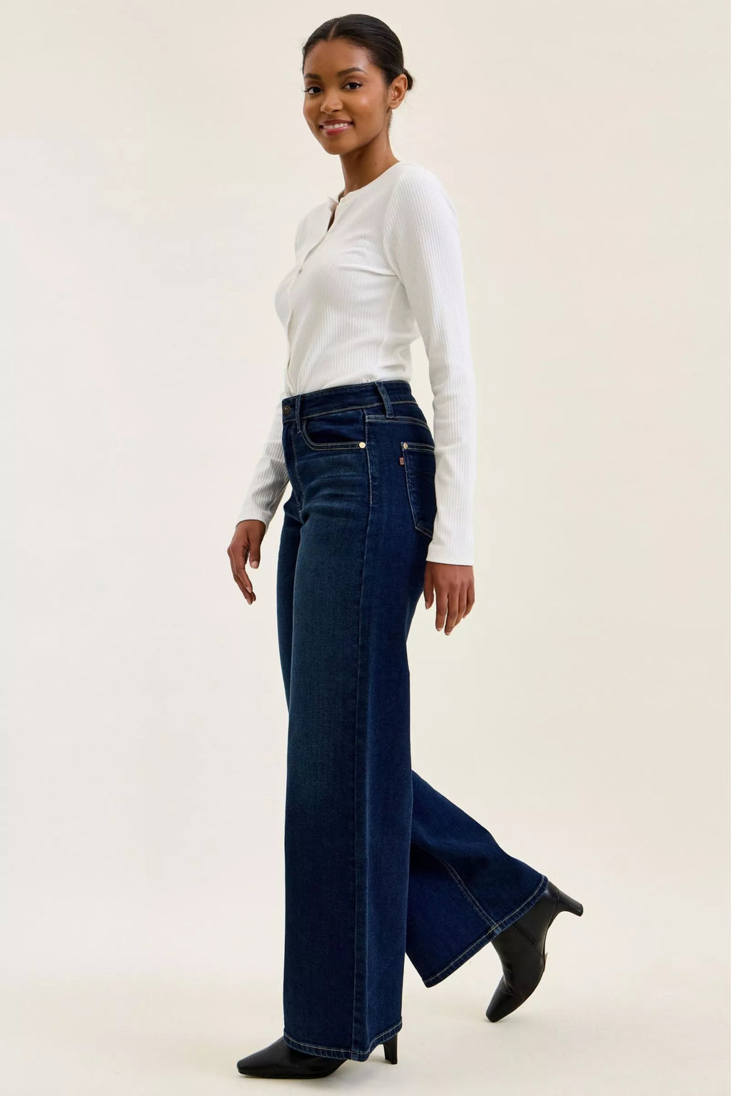 Judy Blue High-Waisted Wide-Leg Dark Wash Jeans